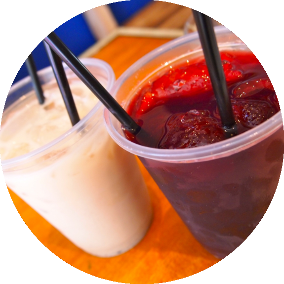 Camarones Cucarachos $9 - Blood And Sand (575x575), Png Download