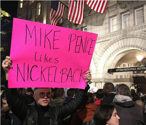 31 Hilarious Times Protestors Came Up With Devastatingly - Protest (810x410), Png Download