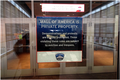The Mall Of America Posted Signs In Anticipation Of - Banner (500x332), Png Download