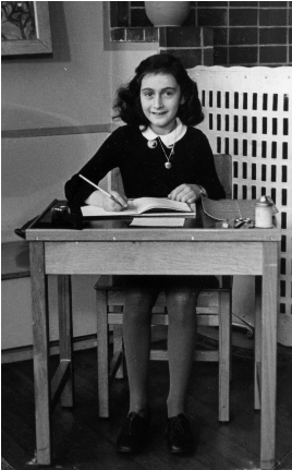 The World's Most Famous Diarist, Anne Frank - Anne Frank Colourised (640x430), Png Download
