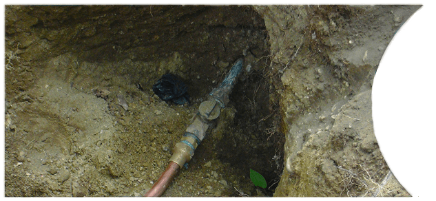 Crew Working At A Water Line - Diggit Contracting Inc (970x326), Png Download