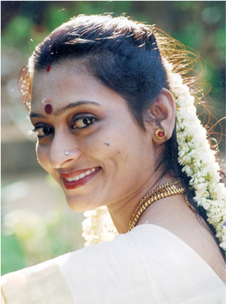 Mohiniyattam Dancer Pallavi Krishnan - Pallavi Krishnan (400x470), Png Download
