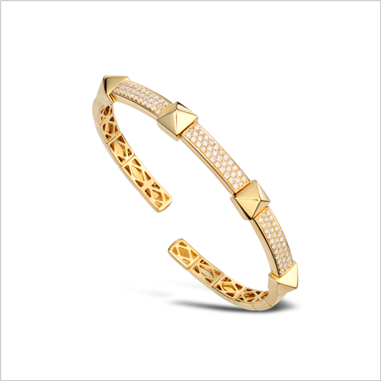 Iconic Yellow Gold Jewellery Launched By Lee Hwa Jewellery - Bangle (800x800), Png Download
