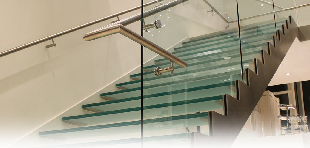 Why Go For The Glass Railing Systems - Stairs (1038x498), Png Download