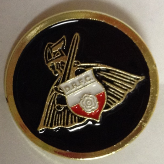 Black Round Pin Badge - Pin-back Button (540x720), Png Download
