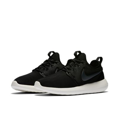 Nike Roshe Two Flyknit 365 Women's Shoe - Nike Roshe Two Women Black (400x400), Png Download