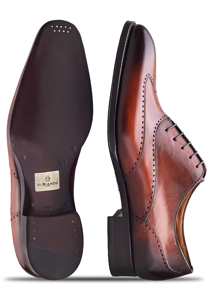 Di Bianco's Bi-colored Sole Found On All Shoes In The - High Heels (1000x1186), Png Download