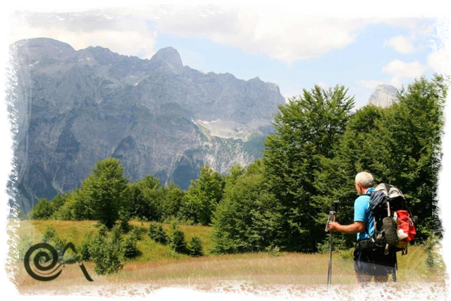 Hiking With Outdoor Albania Is Fun Peaks Of The Balkans - Valbona Trekking (640x427), Png Download