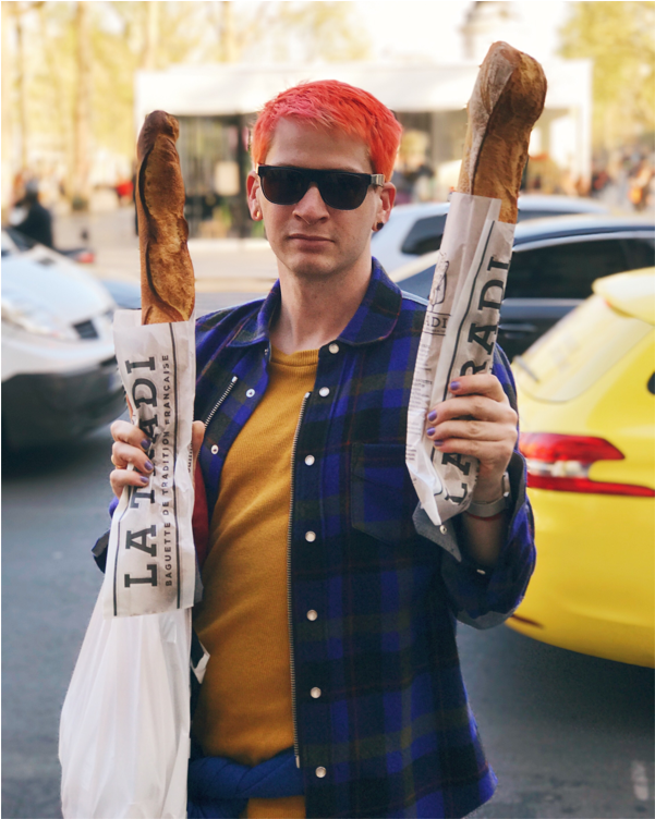 People Walk Around With Baguettes In Paris - Plaid (800x800), Png Download