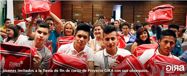 Más De 150 Jóvenes Celebran Su Participación En Gira - Fan (596x334), Png Download