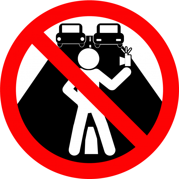 Don't Take A Selfie Whilst Holding A Small Firearm - Russian Selfie Guide (598x600), Png Download