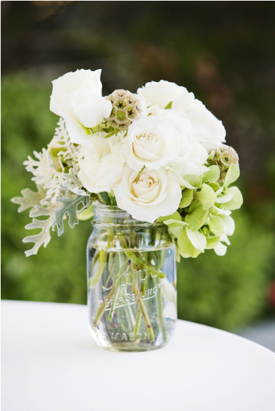 Centro De Mesa Diy Con Tarro De Cristal Agua Y Flores - Wedding (600x600), Png Download