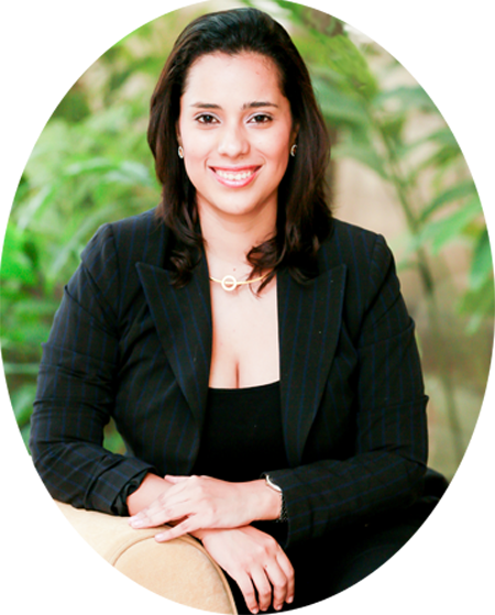 Welcome Presidente Ejecutivo Zoegroup - Sitting (450x559), Png Download