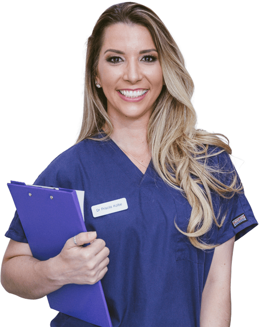 Priscila Kolbe - Dentist (524x660), Png Download