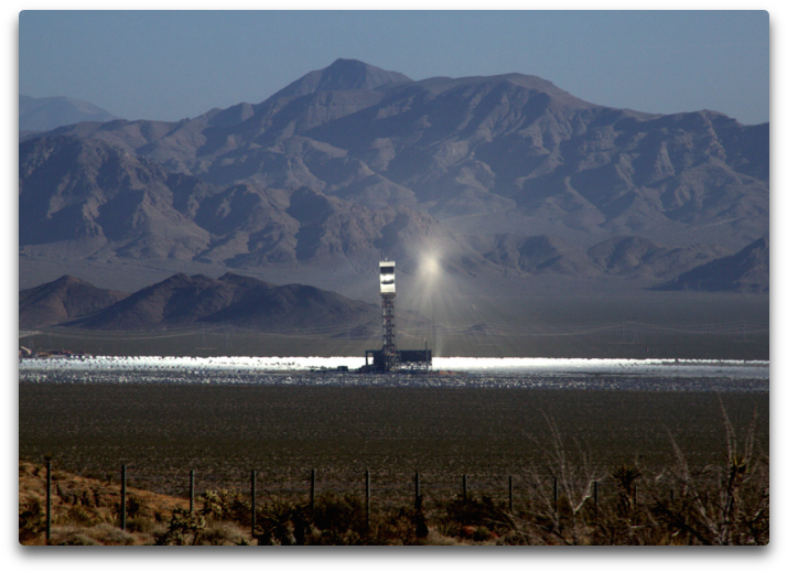 Ivanpah Solar Power Plant - Ivanpah Solar Power Facility Birds (742x559), Png Download