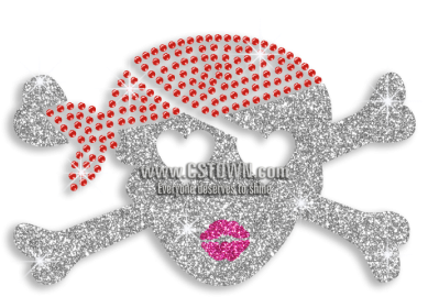 Cute Female Pirate Skull Hearts Rhinestone Glitter - Emblem (450x450), Png Download