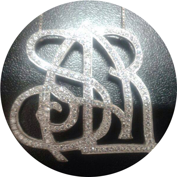 Pingente Feito Pela Cliente Com O Monograma - Circle (800x600), Png Download