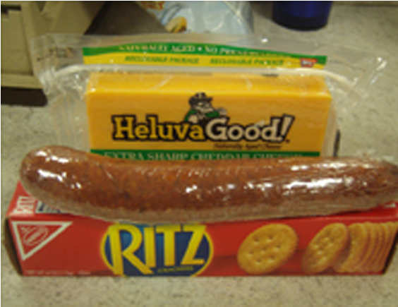 Cheese, Crackers And Pepperoni Stick - Heluva Good! Cocktail Sauce, 32 Oz. (563x600), Png Download