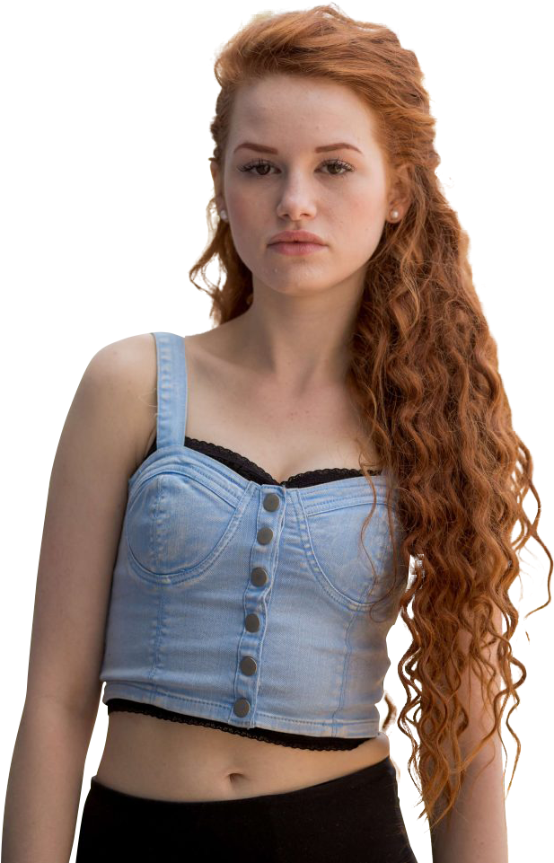 Madelaine Petsch - Madelaine Petsch Curly Hair (662x993), Png Download