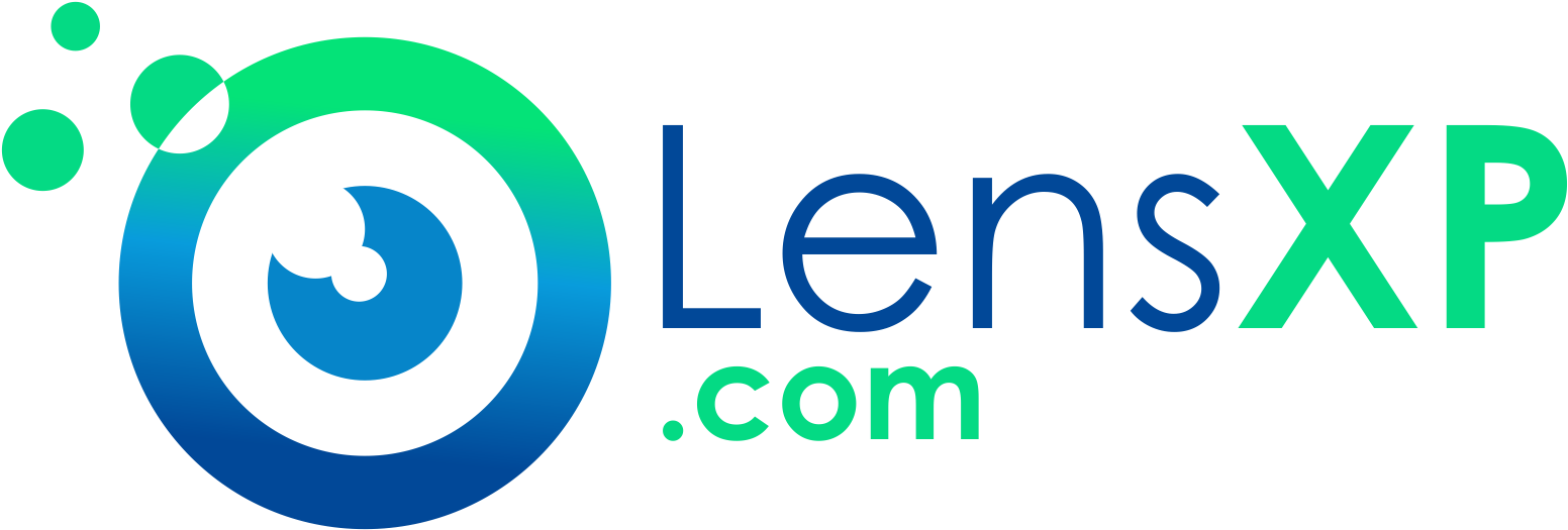 We Are A Team Of Passionate Photographers Who Love - Circle (1605x560), Png Download