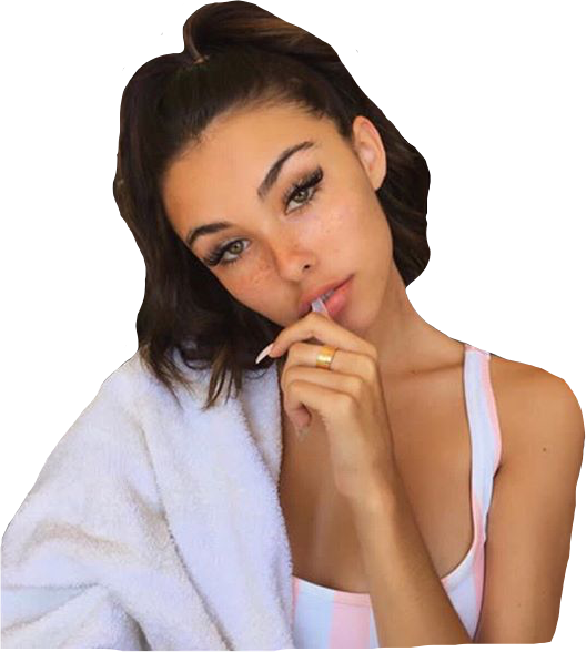 Madison Sticker - Madison Beer Selfie Freckles (528x588), Png Download