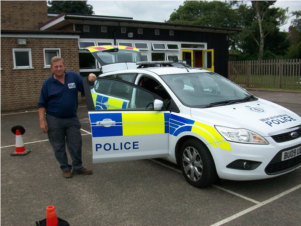 Jerry And Police Car - Car (600x600), Png Download