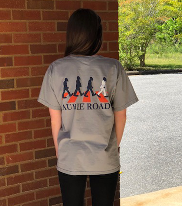 Aubie Road Comfort Colors Pocket T-shirt - Girl (800x800), Png Download