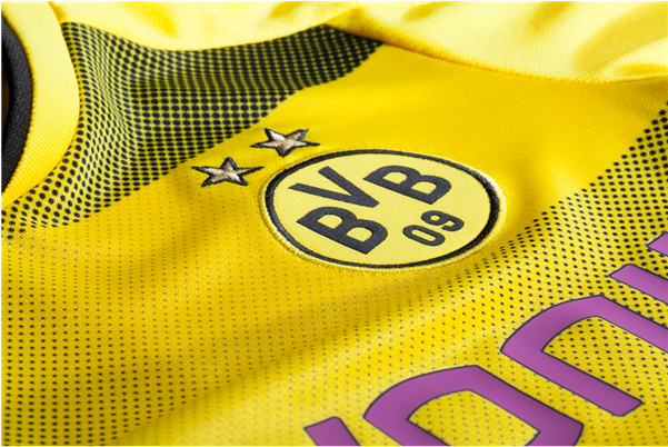 Borussia Dortmund 17/18 Home Ucl Full Kit Pulisic - Woman (600x600), Png Download