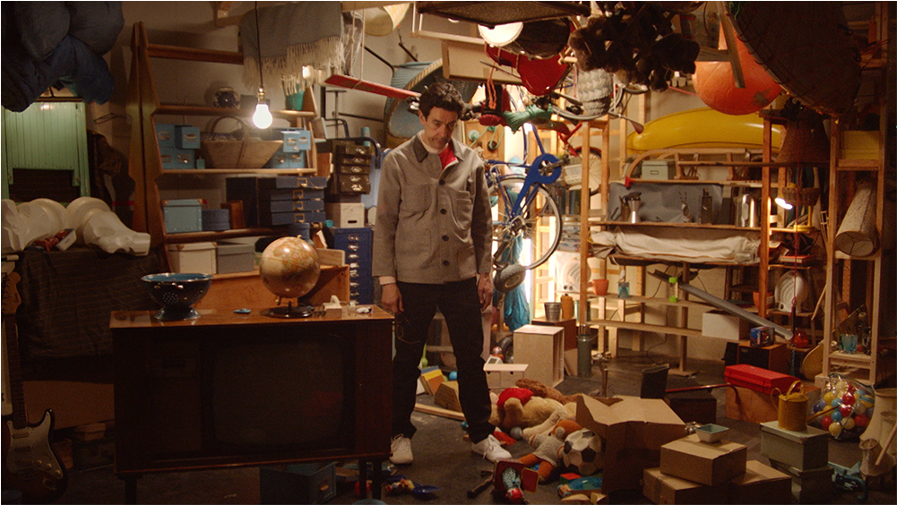 Showroom Arrival Was Set For September, We Needed To - Room (1296x563), Png Download