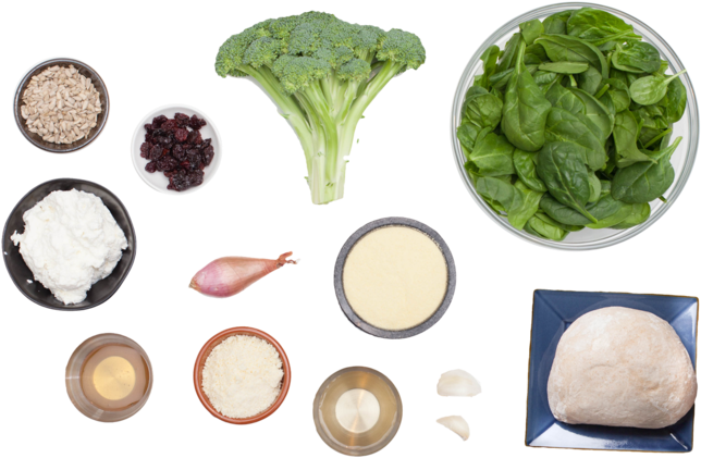 Broccoli & Ricotta Calzones With Spinach Salad - Ricotta Spinach Salad Recipe (700x466), Png Download