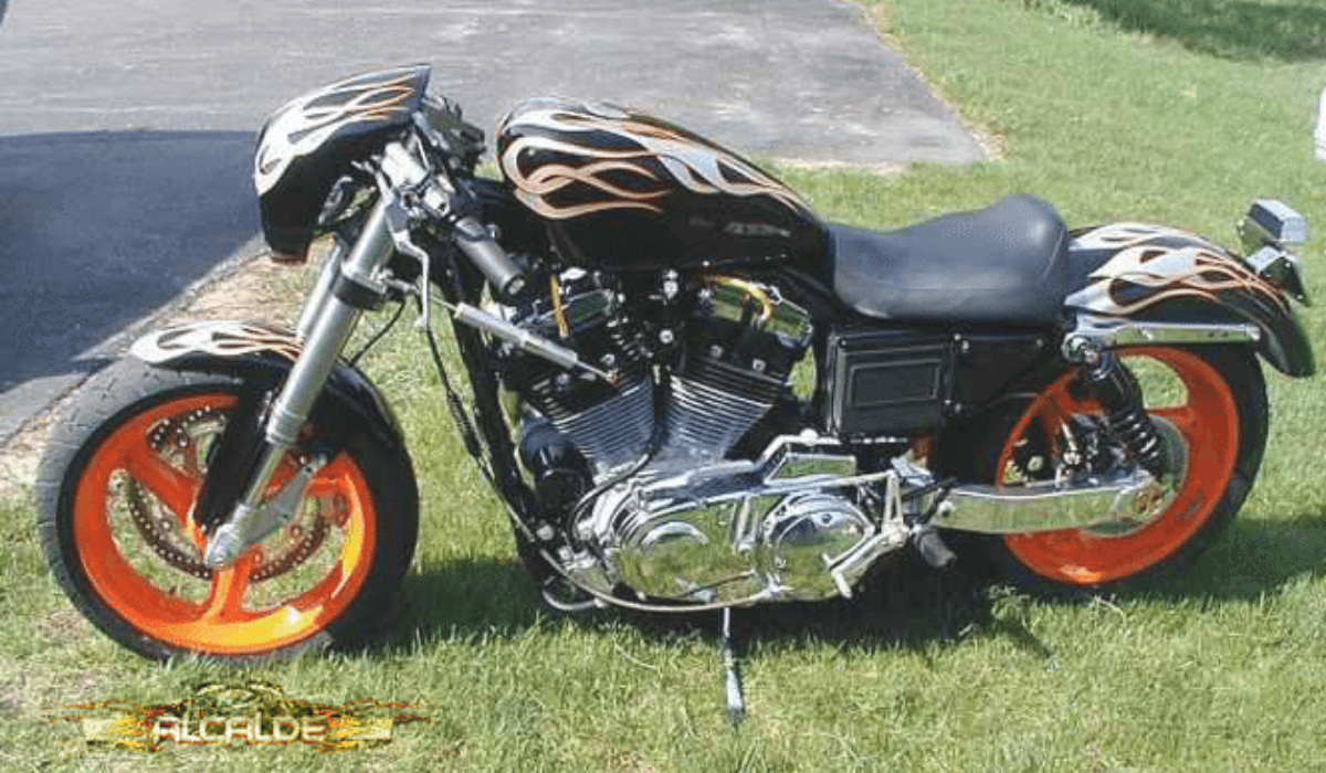 Custom Harley Motorcycle Paint Job - Motorcycle (1200x700), Png Download