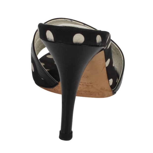 Yves Saint Laurent Black & White Sandals 3 Thumbnail - Basic Pump (620x620), Png Download