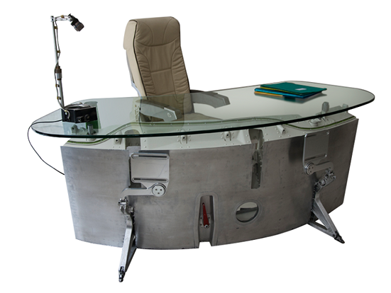 Boeing 737 Aircraft Door Designer Office Desk - Furniture (550x550), Png Download