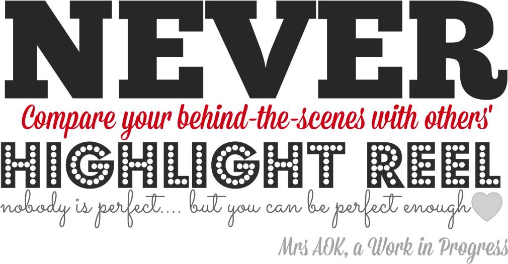 #motherhoodchat Recap Debunking Super Mom - Green And Red Modern Holiday Card | Holiday Cards (1024x691), Png Download