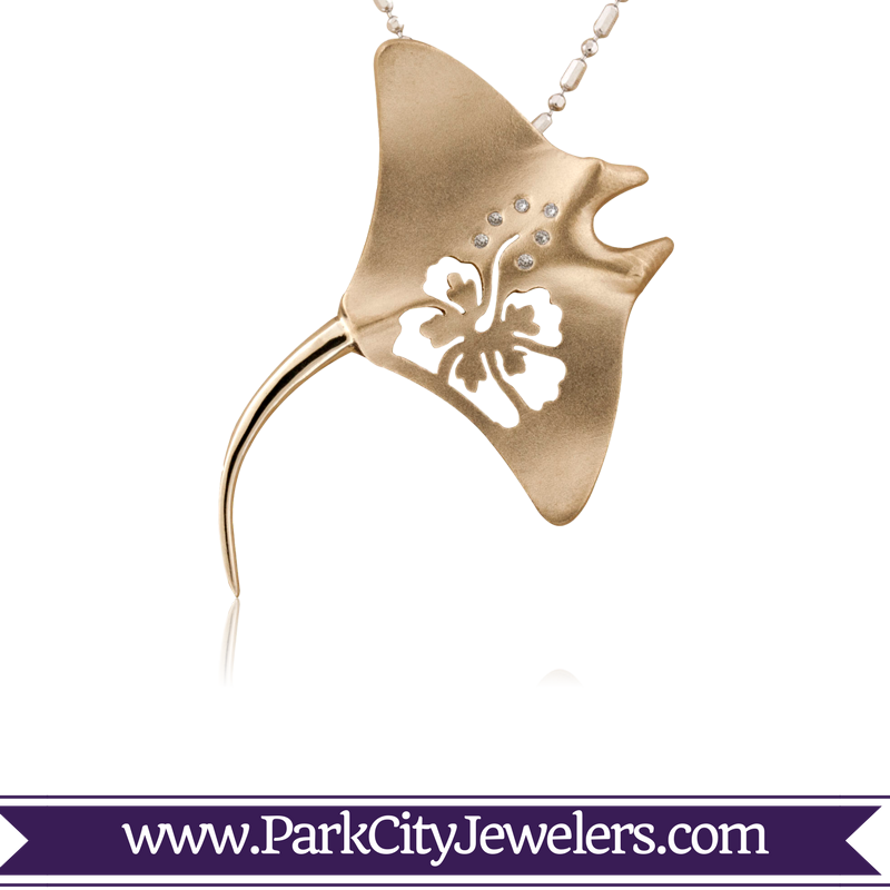 Manta Ray Hibiscus Pendant - Elk Ivory Tooth Trophy Antler Ring (800x800), Png Download