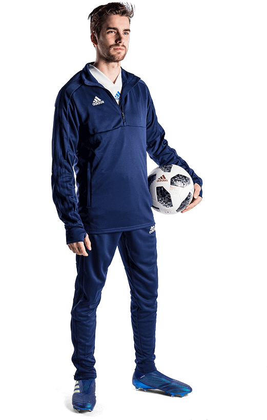 -10% - Football Player (670x880), Png Download