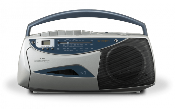 Roberts Radio (700x438), Png Download