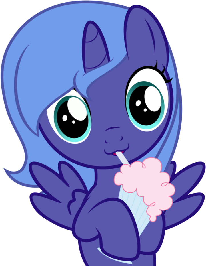 Report Rss Princess Luna Also Loves Milkshakes - My Little Pony Princess Luna Face (819x976), Png Download