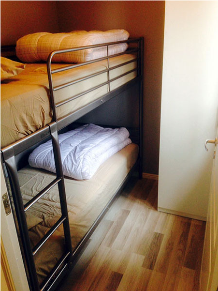 Bathroom 2 2-person Cottage, Bedroom - Bunk Bed (800x600), Png Download