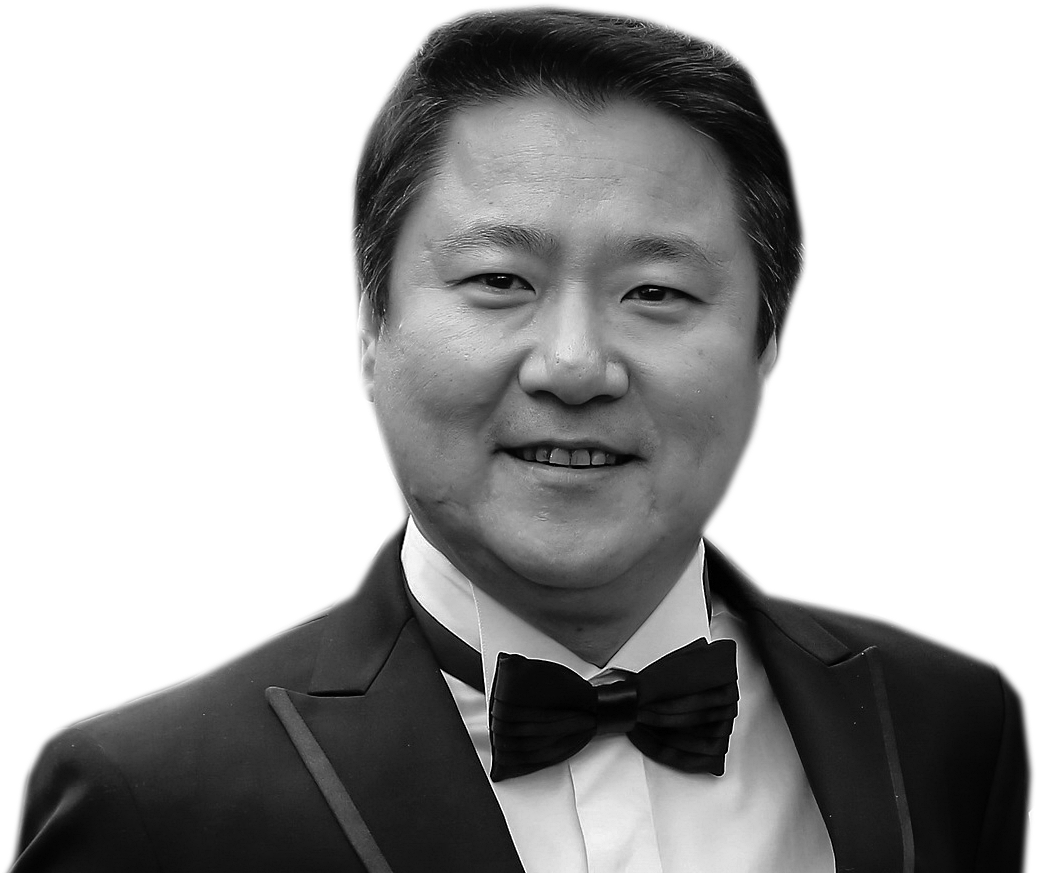 Bona Film Group - Michael Quinlan Solicitor Cork (1093x873), Png Download