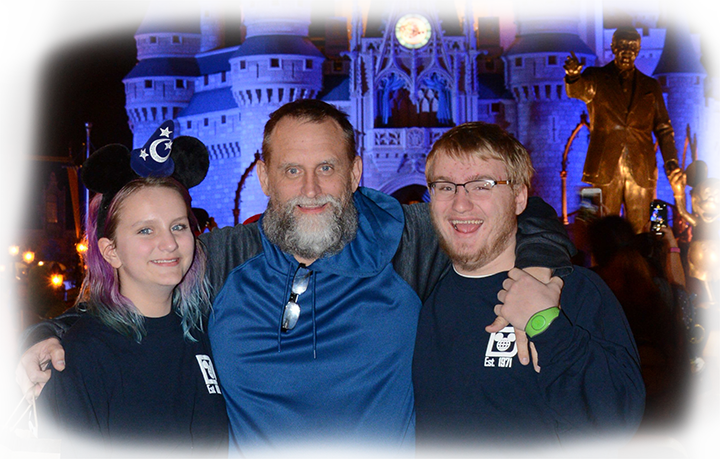 Lori Had To Take Her Elderly Father Out West For A - Disney World, Cinderella Castle (720x459), Png Download
