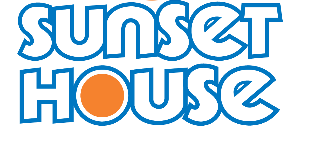 Sunset House Sunset House - Sunset House Grand Cayman (1159x521), Png Download