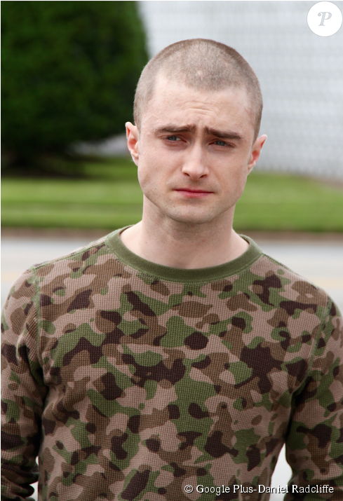 Daniel Radcliffe A Posté La Première Image De Son Prochain - Lookism Daniel Radcliffe (950x714), Png Download