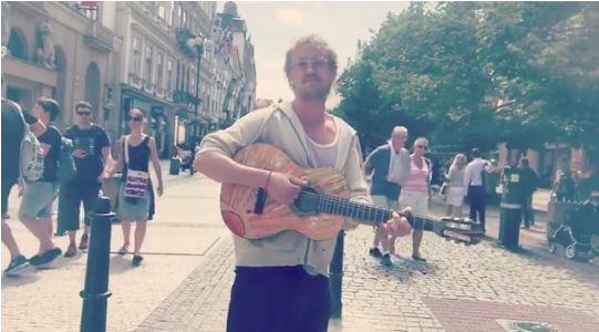 De Passage À Prague Depuis Plusieurs Semaines Pour - Street (1200x630), Png Download