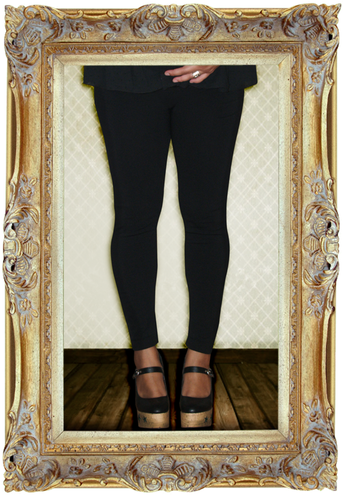 Combination Maternity Package* Skull And Roses Strapless - Frame (796x1024), Png Download