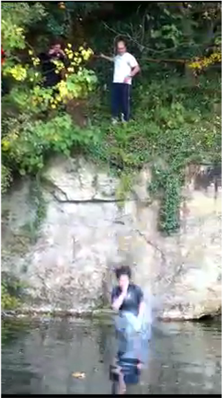 Just Bring Along A T Shirt, Shorts , And Some Old Trainers (787x576), Png Download