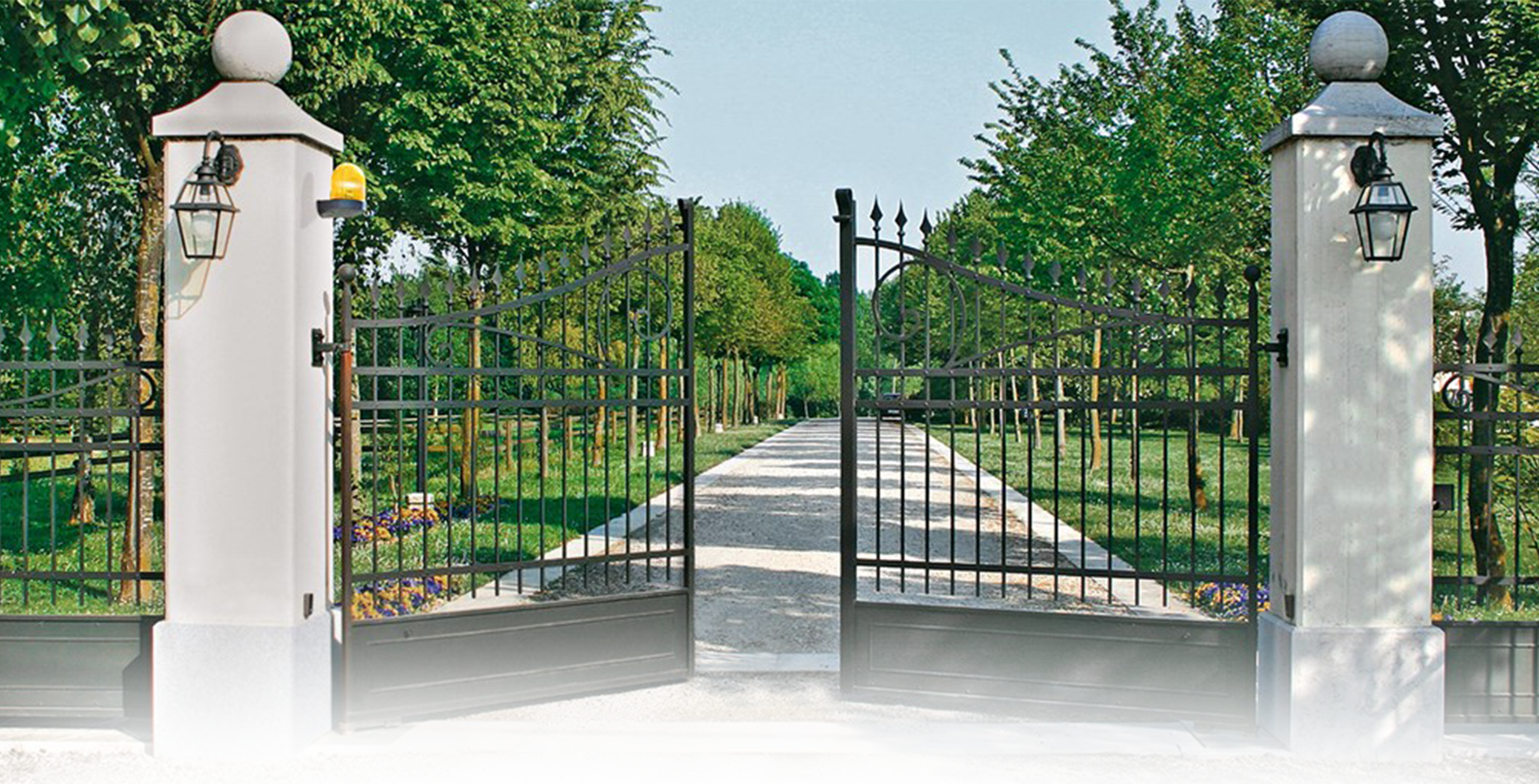 Welcome To The World Of - Ditec Cancelli Automatici (2756x1404), Png Download