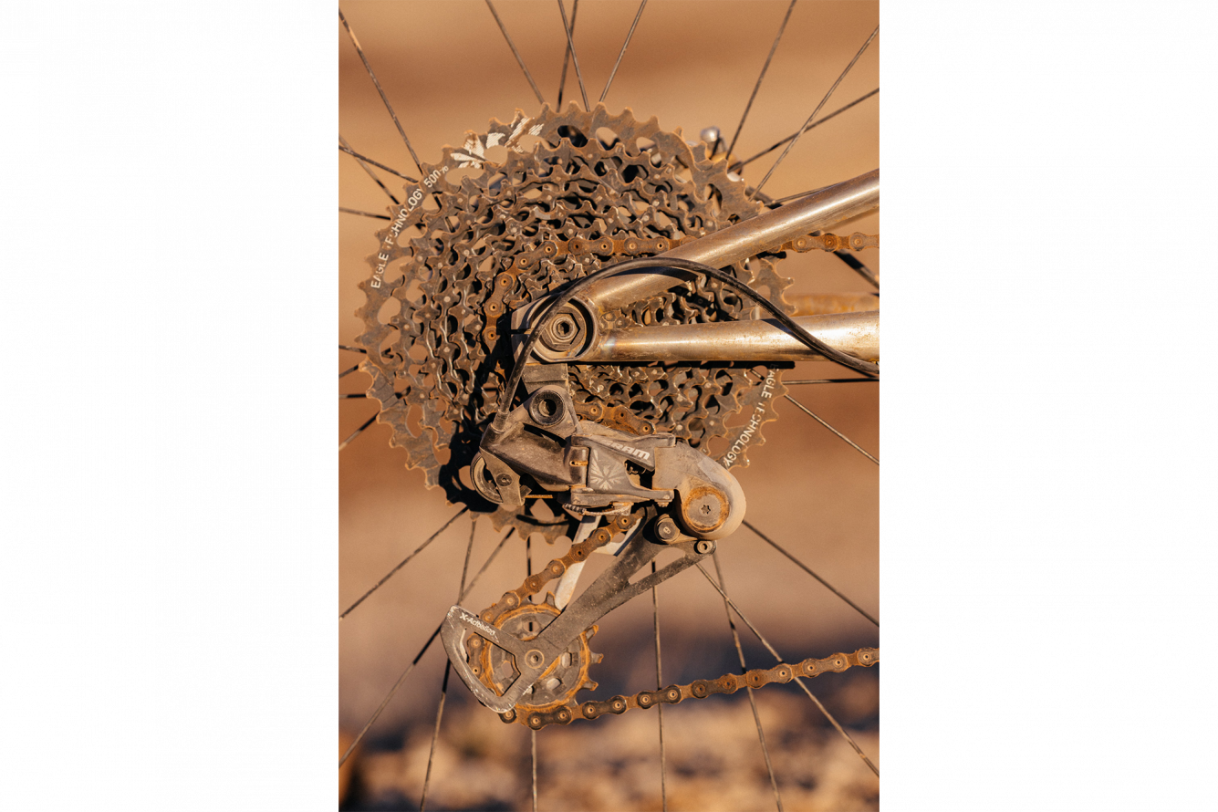 [show Thumbnails] - Barbed Wire (1335x890), Png Download