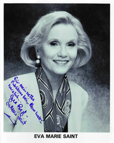 Eva Marie Saint - Eva Marie Saint-signed (572x572), Png Download