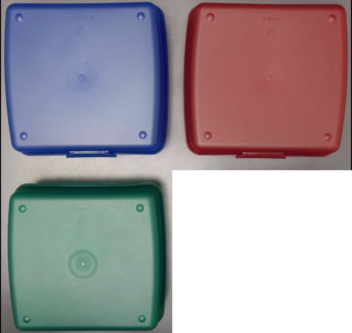 2 Of 4 Tupperware Sandwich Keepers 3pc Jewel Tones - Nintendo 3ds (711x673), Png Download